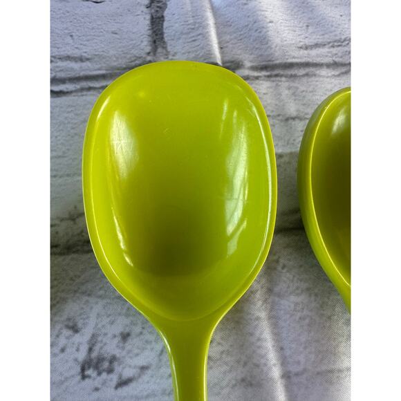 Vintage Melamine Three Spoon Set Slotted Mixing Serving Light Lime Green Avocado - Picture 2 of 11